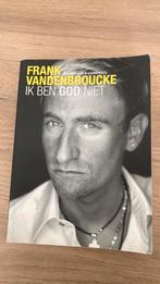 Ik ben god niet - Frank VDB, Ophalen of Verzenden, Zo goed als nieuw
