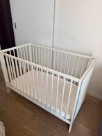 Babybed met matras, Kinderen en Baby's, Ophalen, Zo goed als nieuw, Minder dan 140 cm, Matras