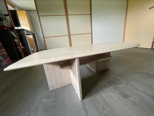 Salontafel in beige natuursteen, Huis en Inrichting, Tafels | Salontafels, Zo goed als nieuw, Ophalen