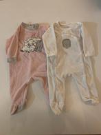 Twee warme eendelige winterpyjama's voor meisjes maat 62, Kinderen en Baby's, Ophalen, Zo goed als nieuw