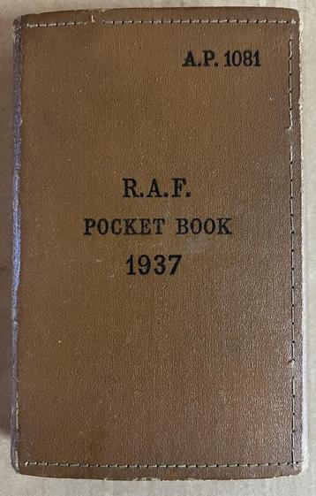 WO2 - Royal Air Force Pocket Book 1937 - Pilot Officer, Enlèvement ou Envoi, Armée de l'air, Livre ou Revue