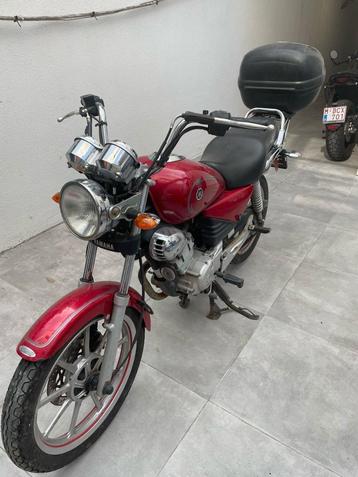 Moto Yamaha 125cc YBR Custom 2013, Motos, Chopper, Particulier, 125 cm³, Jusqu'à 11 kW
