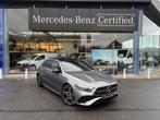 Mercedes-Benz A-klasse 180 Hatchback AMG Line | Panoramisch, Auto's, Stof, Gebruikt, 680 kg, 4 cilinders