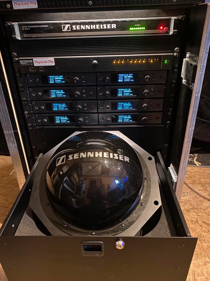 Sennheiser G4 In ear monitor set van 8 met combinder, TV, Hi-fi & Vidéo, Appareils professionnels, Utilisé, Enlèvement