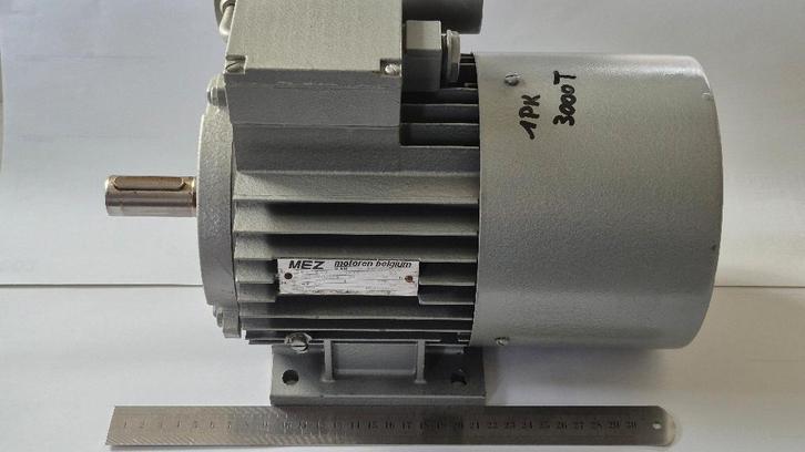 Elektromotor 0,75kW 1PK 2850tpm 230V mono, Doe-het-zelf en Bouw, Gereedschap | Overige machines, Zo goed als nieuw, Ophalen
