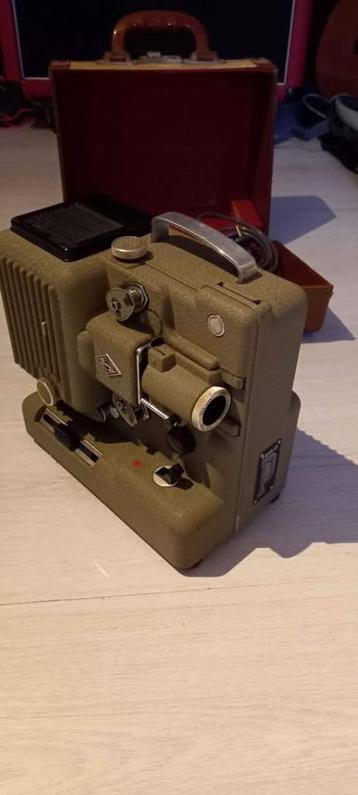Projector beschikbaar voor biedingen