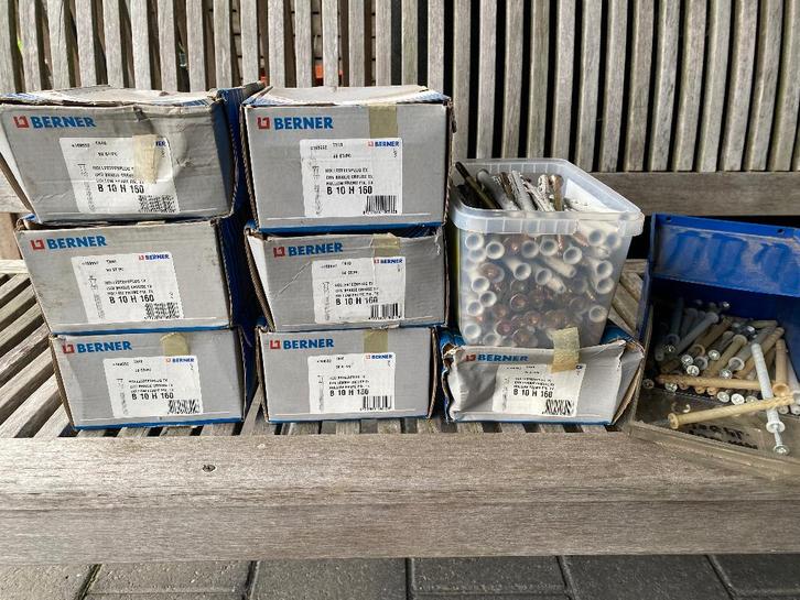 BERNER Hollesteenpluggen en andere pluggen, Doe-het-zelf en Bouw, IJzerwaren en Bevestigingsmiddelen, Pluggen, 100 tot 250 mm