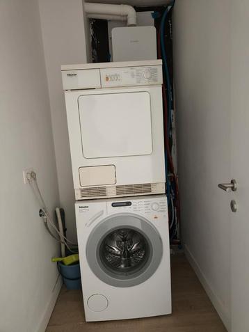 Miele wasmachine - droogkast te koop, Elektronische apparatuur, Wasmachines, Ophalen, Zo goed als nieuw