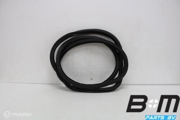 Portierrubber voorzijde VW Tiguan 5N 5N0867911, Auto-onderdelen, Interieur en Bekleding, Gebruikt