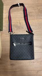 Gucci, Handtassen en Accessoires, Tassen | Schoudertassen, Ophalen of Verzenden, Nieuw