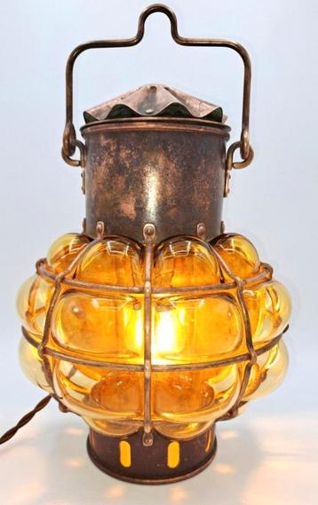 Marine Lamp In Copper And Blown Glass, Early 20th Century beschikbaar voor biedingen
