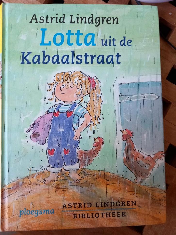 Astrid Lindgren - Lotta uit de Kabaalstraat, Boeken, Kinderboeken | Jeugd | onder 10 jaar, Zo goed als nieuw, Ophalen of Verzenden