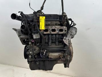 Motor van een Opel Astra beschikbaar voor biedingen