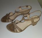 Beige sandalen  van "Fatale" maat 37, Beige, Sandalen of Muiltjes, Ophalen of Verzenden, Gedragen