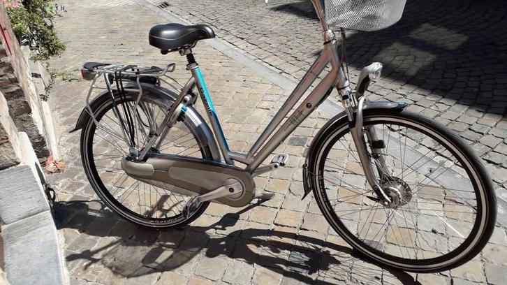 Vélo de ville  GAZELLE ORANGE PURE ( PAYS-Bas ), Fietsen en Brommers, Fietsen | Dames | Damesfietsen, Zo goed als nieuw, Gazelle