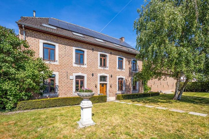 Authentiek gerenoveerde vierkantshoeve, Immo, Huizen en Appartementen te koop, Provincie Limburg, 1500 m² of meer, Hoekwoning