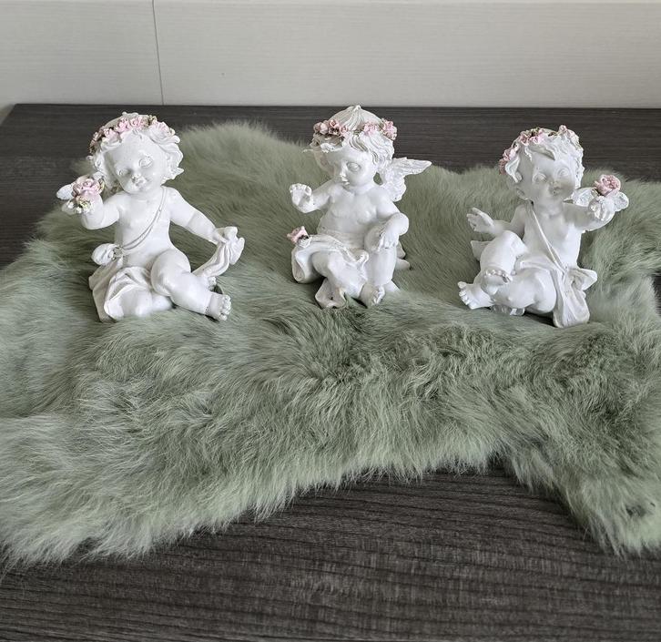 Kerstdecoratie : set van 3 engeltjes met roosjes, Diversen, Kerst, Nieuw, Ophalen of Verzenden