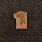 PIN - MUZO - HOND - CHIEN - DOG, Collections, Utilisé, Envoi, Insigne ou Pin's, Animal et Nature