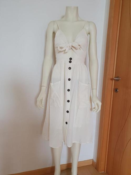 Jurk van Lucy Wang maat 38, Kleding | Dames, Jurken, Zo goed als nieuw, Maat 38/40 (M), Wit, Ophalen of Verzenden