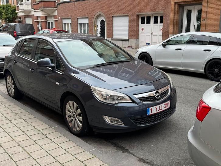 Opel Astra J 1.7 cdti 2010, Auto's, Opel, Particulier, Astra, Bluetooth, Ophalen