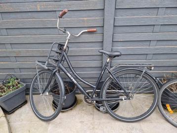 Damesfiets beschikbaar voor biedingen