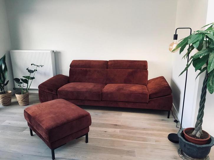 Zetel velours / fluweel roest + poef, Huis en Inrichting, Zetels | Zetels, Stof, Ophalen
