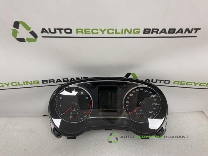 Instrument de bord d'un Audi A1, Autos : Pièces & Accessoires, Tableau de bord & Interrupteurs, Utilisé, 3 mois de garantie, Enlèvement ou Envoi