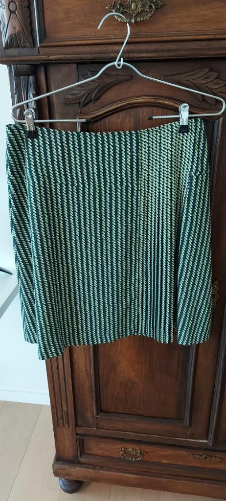 zwierig rokje - groen tinten - maat 40, Kleding | Dames, Rokken, Zo goed als nieuw, Maat 38/40 (M), Groen, Knielengte, Ophalen of Verzenden