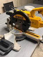 Dewalt dws774, Doe-het-zelf en Bouw, Ophalen, Zo goed als nieuw, Afkortzaag