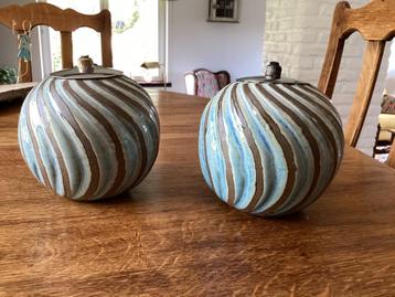 2 lampes à l’huile beschikbaar voor biedingen