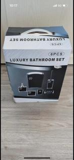 Set de salle de bain 6 pièces - Neuf dans sa boîte, Ophalen, Nieuw, Zwart, Overige typen