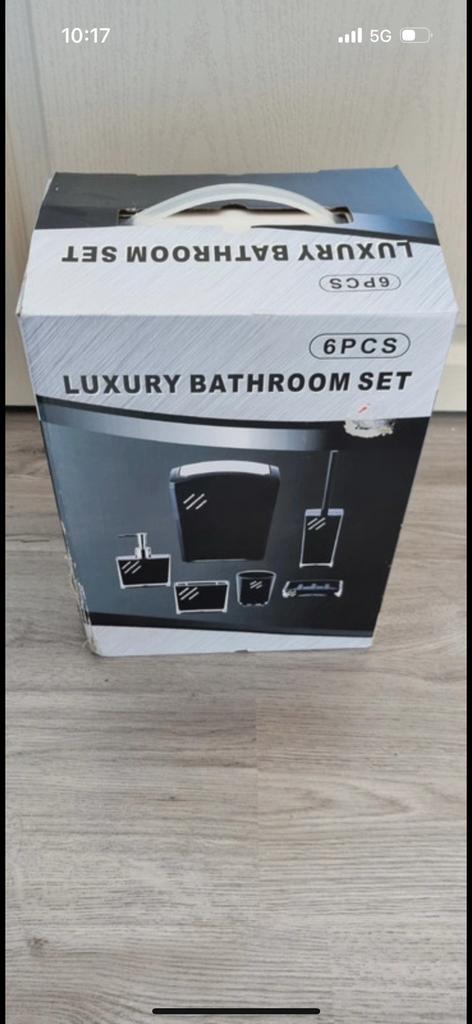 Set de salle de bain 6 pièces - Neuf dans sa boîte, Huis en Inrichting, Badkamer | Badtextiel en Accessoires, Nieuw, Overige typen