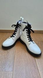 Witte enkellaarsjes Hee, maat 39, Kleding | Dames, Schoenen, Wit, Lage of Enkellaarzen, Ophalen of Verzenden, Hee