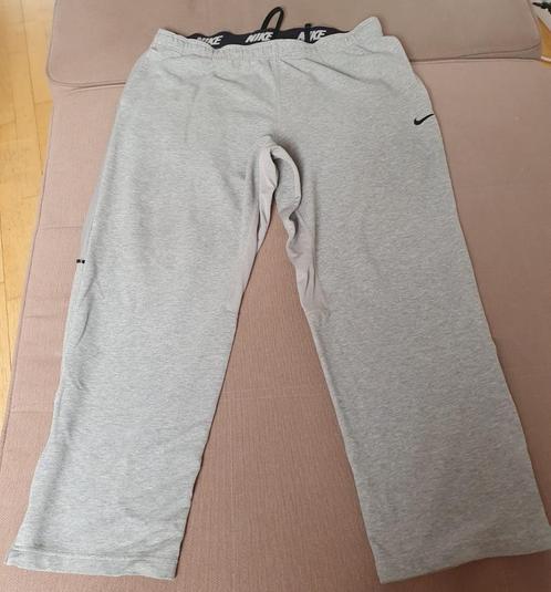 Nike Dri-Fit trainingsbroek heather grijs, Kleding | Heren, Sportkleding, Gedragen, Algemeen, Overige maten, Grijs, Ophalen of Verzenden
