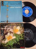LOT: 2 x 7" OLDIES EP SOEUR SOURIRE: DOMINIQUE-SOEUR ADELE, Gebruikt, 7 inch, Ophalen of Verzenden, Religie en Gospel