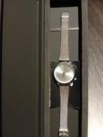 Komono uurwerk horloge NIEUW dames zilver kleur metaal, Handtassen en Accessoires, Horloges | Dames, Nieuw, Ophalen of Verzenden