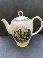 Ancienne cafetière blanc crème motif de Napoléon Boch, Enlèvement