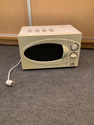 Microgolfoven beschikbaar voor biedingen
