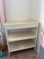 Table à langer IKEA utilisée, Enfants & Bébés, Chambre d'enfant | Commodes & Armoires, Bord surélevé, 75 à 100 cm, 50 à 70 cm