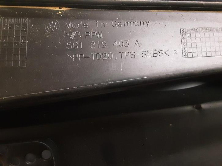 SIERLIJSTEN VOORRUIT Volkswagen Golf VII (AUA) (5G1819403A), Auto-onderdelen, Carrosserie, Volkswagen, Voor, Gebruikt