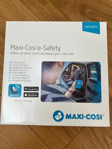 Maxi Cosy e-Safety  beschikbaar voor biedingen