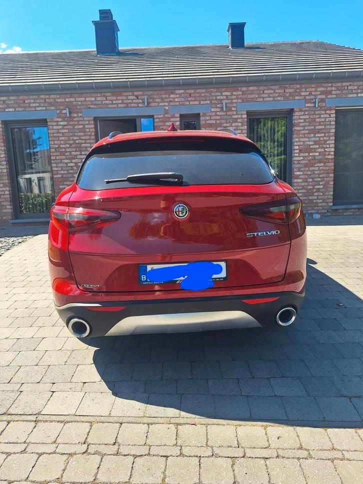 Alfa stelvio full options boîte auto, Auto's, Alfa Romeo, Particulier, Bluetooth, Elektrische ramen, Zetelverwarming, Stuurwielverwarming