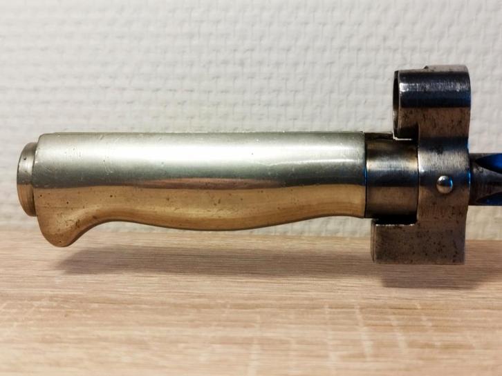 Lebel 1886/15 Franse bajonet met schede - 90€, Verzamelen, Militaria | Algemeen, Landmacht, Verzenden