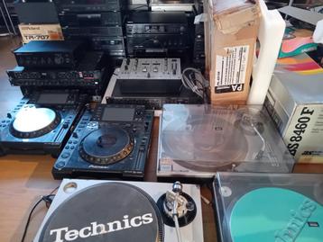 Professionele Audio versterkers mixers DJ materiaal 