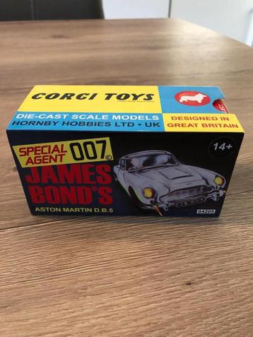 CORGI  TOYS James Bond  Aston Martin DB5  1965