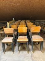 Schoolstoelen  tweedehands 128 stk, Huis en Inrichting, Stoelen, Ophalen, Gebruikt, Hout