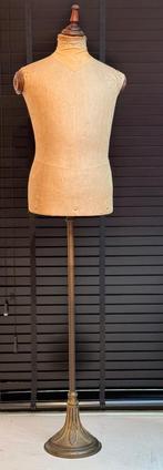 Art deco etalagepop, Ophalen, Gebruikt