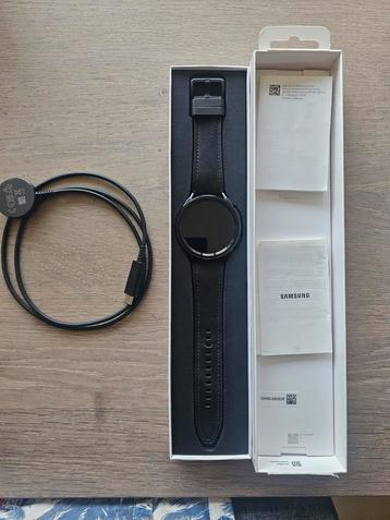 Samsung galaxy watch 6 classic 47mm beschikbaar voor biedingen