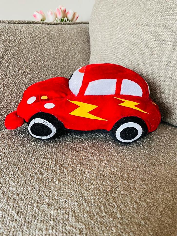 🚗 CARS pluche auto — Flash McQueen 🚗, Kinderen en Baby's, Speelgoed | Knuffels en Pluche, Zo goed als nieuw, Overige typen, Ophalen of Verzenden