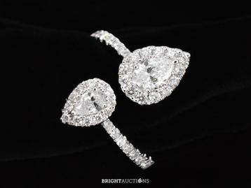 White Gold Ring with Pear and Brilliant-Cut - 1.25ct Diamond beschikbaar voor biedingen